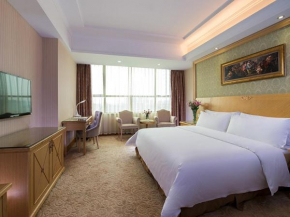  Vienna Hotel Dongguan Tangxia Lincun Square  Дунгуань